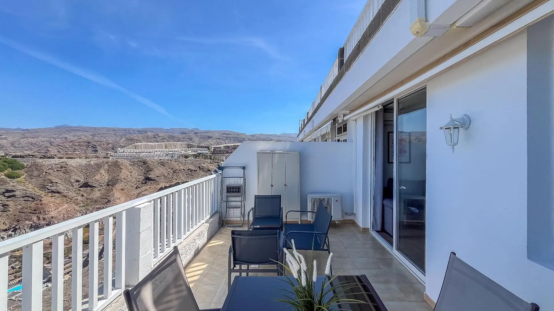 Lightbooking Balcon De Amadores Mogan Apartment